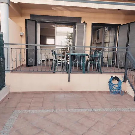 La Plantacion Del Sur Apartments El Duque Beach アデヘ