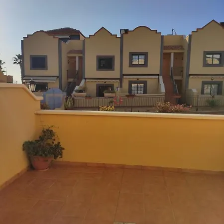 別荘 La Plantacion Del Sur Apartments El Duque Beach