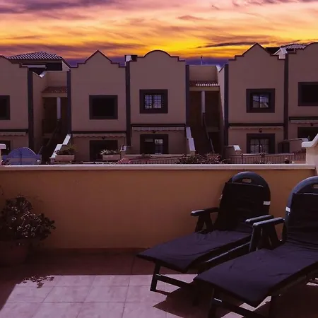 La Plantacion Del Sur Apartments El Duque Beach Nyaraló